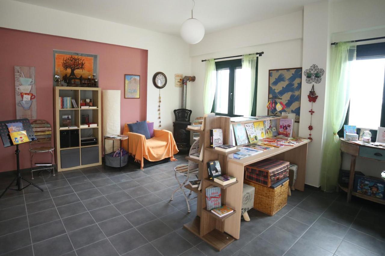 Eri Rooms To Let Raches  Exterior foto